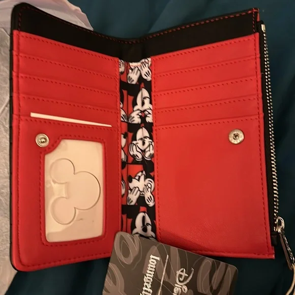 Loungefly Mickey Mouse Wallet - Picture 3 of 4